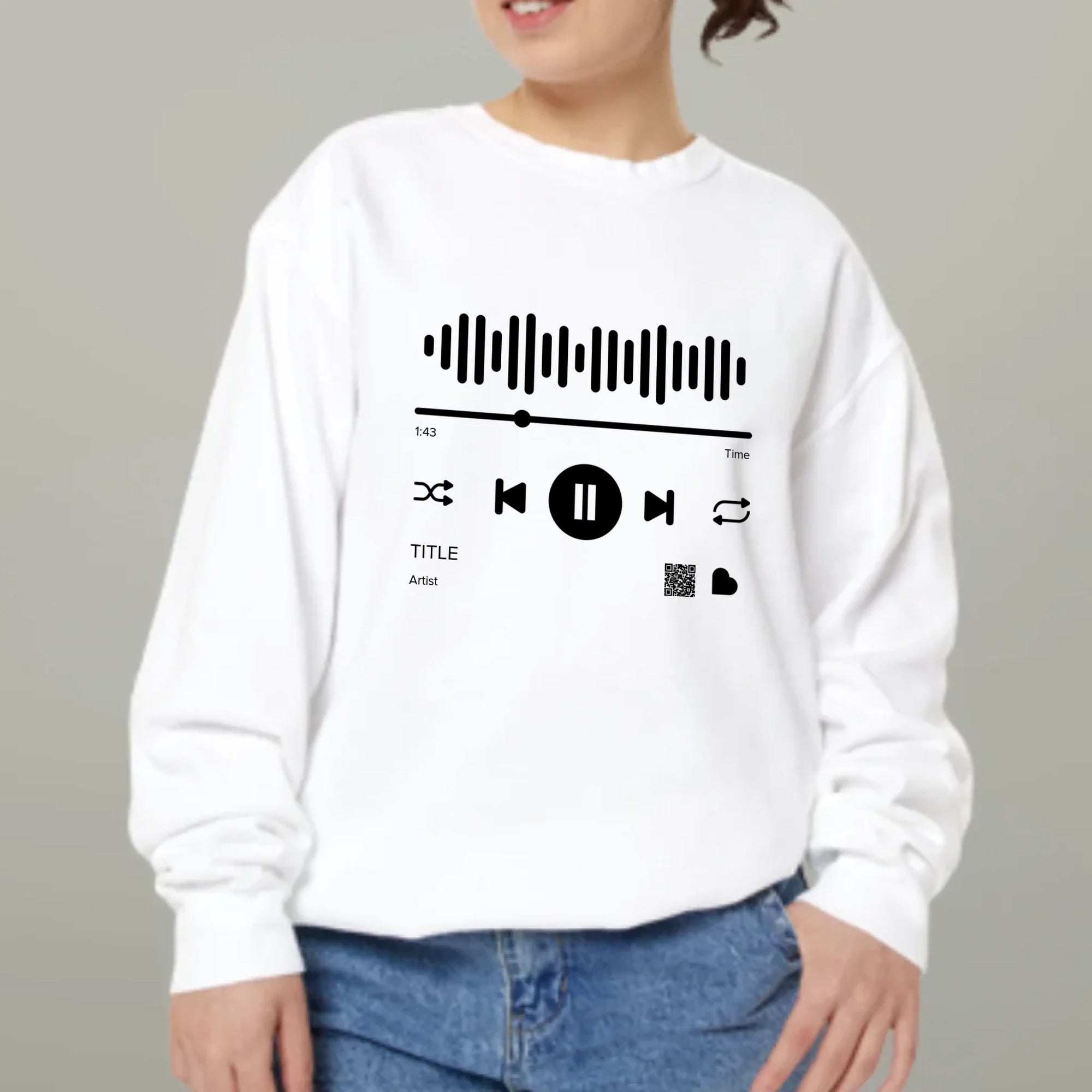 Sw_Wht_Fnt_W