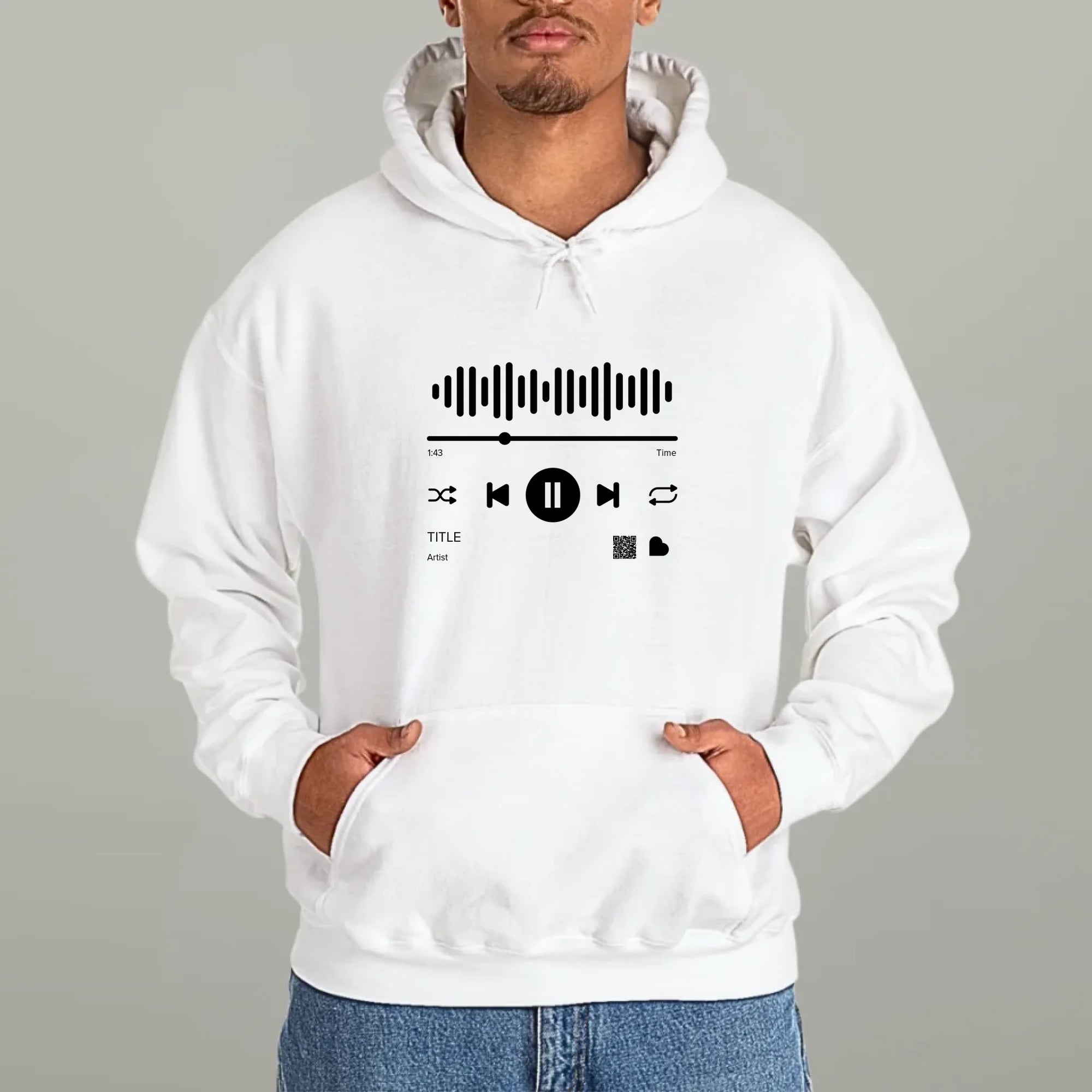 Ho_Wht_Fnt_M